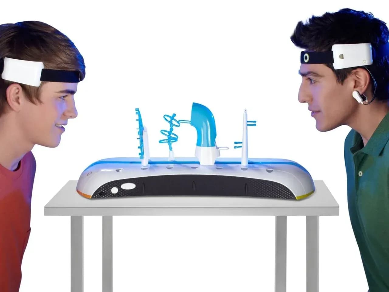 Игра разума Mindball: дуэль 1 на 1 за столом с шариком