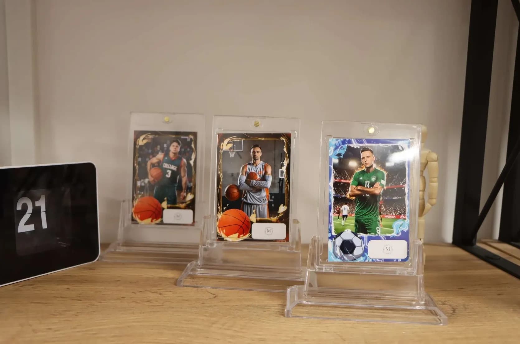 Образцы готовых спортивных карточек на подставках