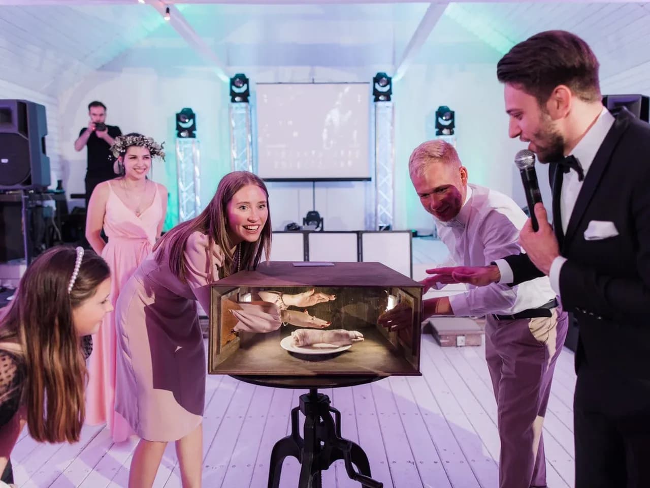 Интерактивный конкурс - трешбокс на дне рождения